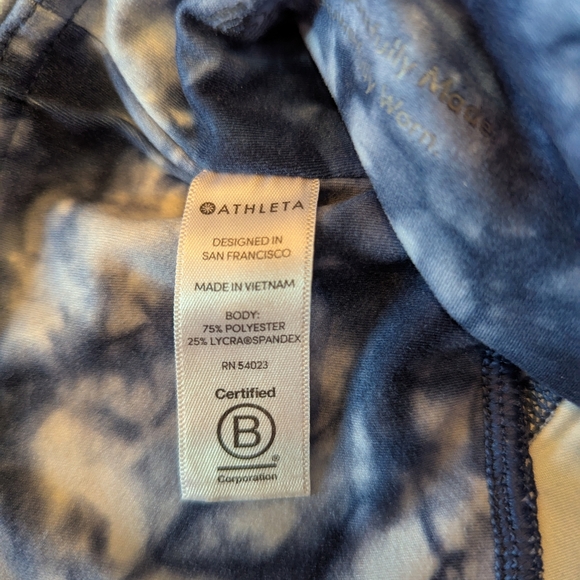 Athleta Oceanic Tie-Dye Leggings - Picture 5 of 5